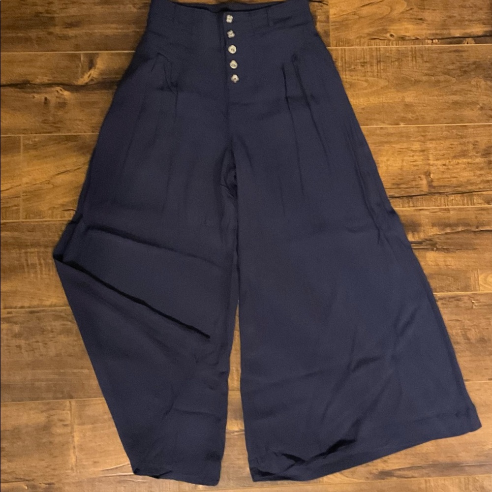 Navy blue wide leg pant women’s size small